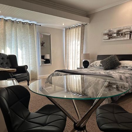 Morningside Place 2 ヨハネスブルグ エクステリア 写真